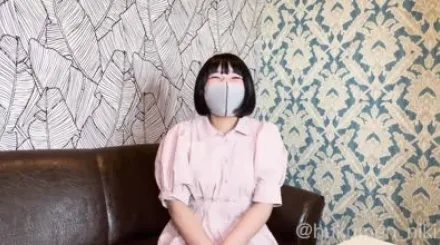 FC2-PPV-4515870 与乡下长大巨乳G杯女大学生拍摄过夜18小时一起后见面