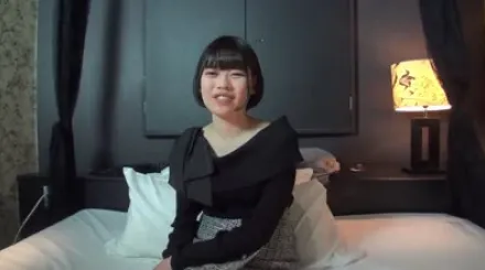 FC2-PPV-4403172 拉面店工作喜欢料理20岁女孩