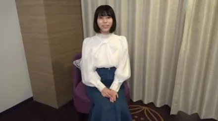 FC2-PPV-4376961 纯白美巨乳G杯苗条美人