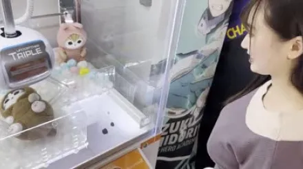 FC2-PPV-4699874 G奶小妹在20岁的约会中无法忍耐马上就被肏坏了