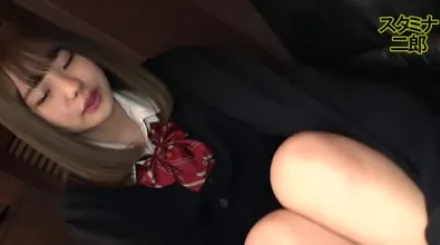 FC2-PPV-4739222 偶像级超可爱女友