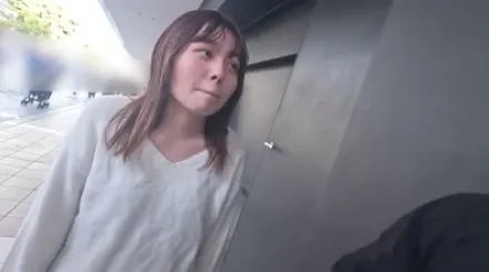 FC2-PPV-4354916 品尝处女臀部