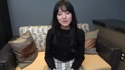 FC2-PPV-4221034 未熟身体初生肉棒