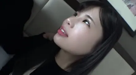 FC2-PPV-4697598 她巨大的乳房会随着她的快乐而扭动