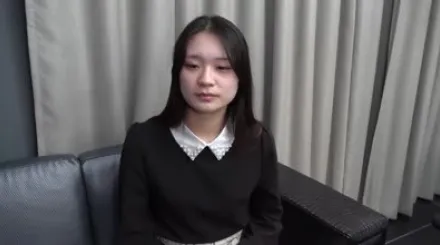 FC2-PPV-4143080 高个子美腿苗条有透明感的日式小雪