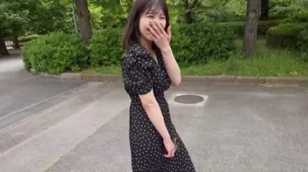 FC2-PPV-4742218 美丽的妻子陷入了无性婚姻