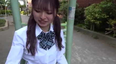 FC2-PPV-3299187 纯洁的天使