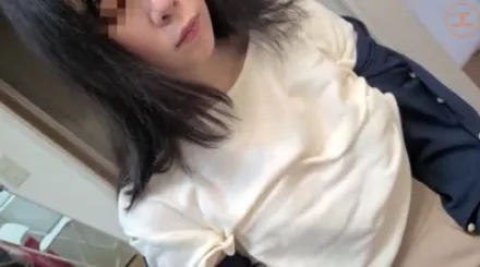 FC2-PPV-3319564 被当作抵押品的女人