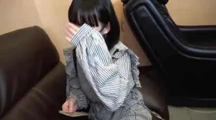 FC2-PPV-3314018 大量的精液从她那未经修剪的阴户里喷涌而出