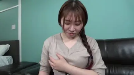 FC2-PPV-3349980 美丽纯真的人妻充满成人的性感魅力