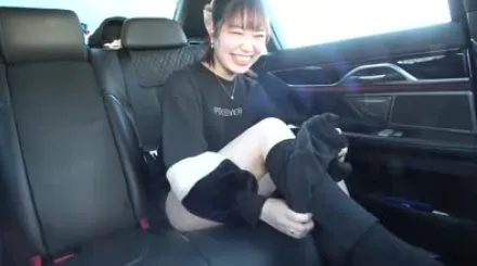 FC2-PPV-3367839 无法抗拒她的身材