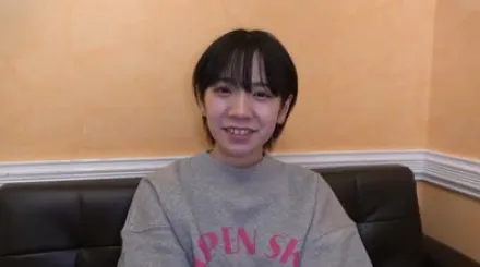 FC2-PPV-3185232 性感超群的黑发美女