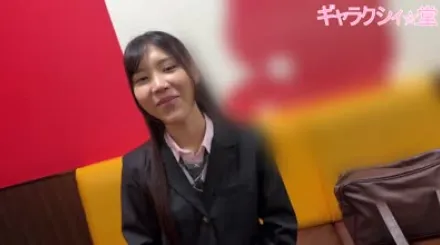 FC2-PPV-4759214 立志成为地下偶像的硬核宅女