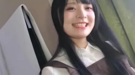 FC2-PPV-3118849 巨乳女孩是一位美甲师