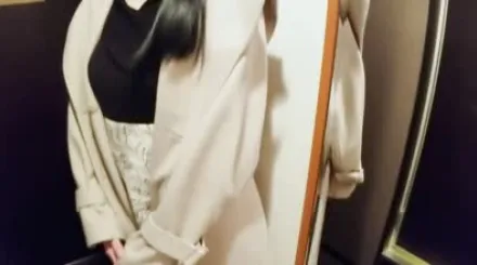 FC2-PPV-4702450 白皙美体女仆咖啡店少女与奇迹般的一夜情