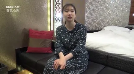 FC2-PPV-4595975 和菓子店的清纯看板娘