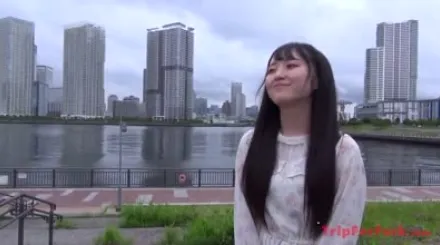 FC2-PPV-3108889 整洁干净的女孩