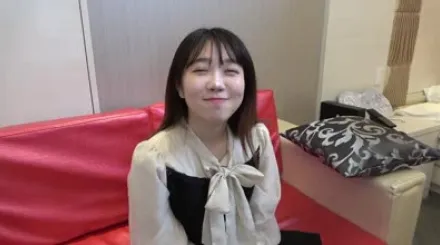 FC2-PPV-3103151 用甜美的声音和迷人的个性吸引着男人