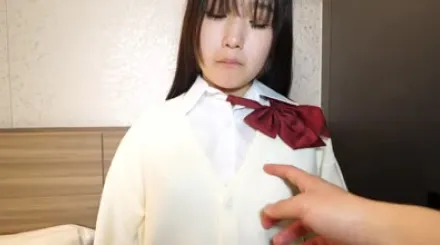 FC2-PPV-3192120 经常在夜店玩的女学生