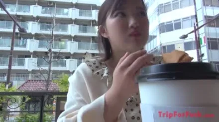 FC2-PPV-2996188 丰满的F罩杯女大学生