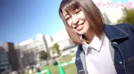 FC2-PPV-2896551 素人女大学生