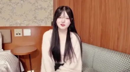 FC2-PPV-4771232 我可以舔你吗