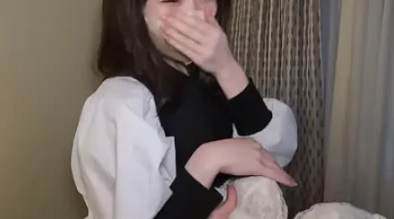 FC2-PPV-2710416 白皙苗条的绝色美人