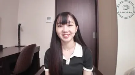 FC2-PPV-4788002 有着清纯长发的迷人女孩