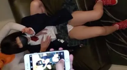 FC2-PPV-2443875 正在发育的女学生