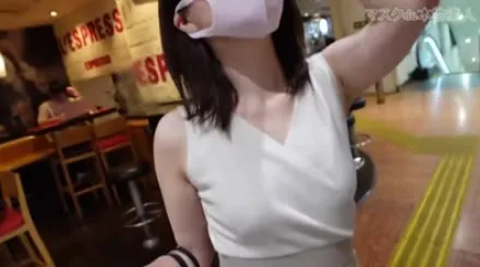 FC2-PPV-2217618 外国化妆品销售员