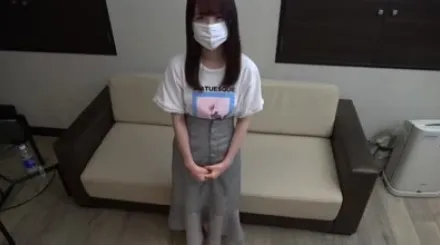 FC2-PPV-2207180 身高155厘米的美女学生