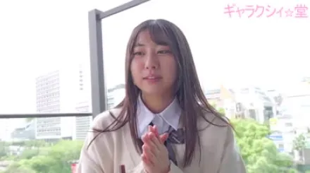 FC2-PPV-4797940 紧致的阴道即将被粗大的阴茎填满