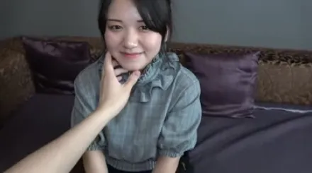 FC2-PPV-1930903 东京上学的可爱女孩