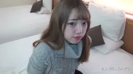 FC2-PPV-1899066 酷炫又漂亮的湿身美少女