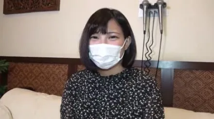 FC2-PPV-1912580 举止优雅的女厨师