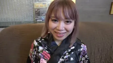 FC2-PPV-1847443 和一位前偶像发生了关系