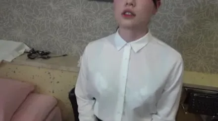 FC2-PPV-1818561 毕业于名牌大学的漂亮护士