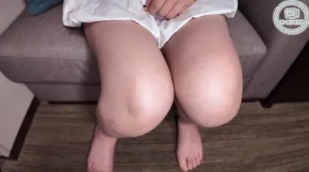 FC2-PPV-4574310 超迷你短裙诱惑