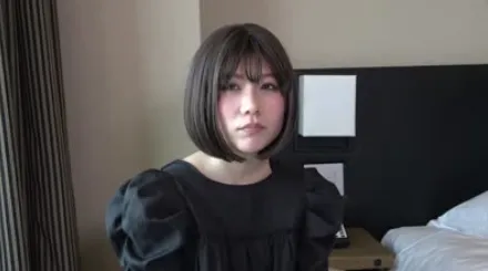 FC2-PPV-1716939 长得像有吉霞的美女首次爆浆爆菊