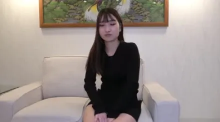 FC2-PPV-4576675 有着色情面孔的E罩杯女孩