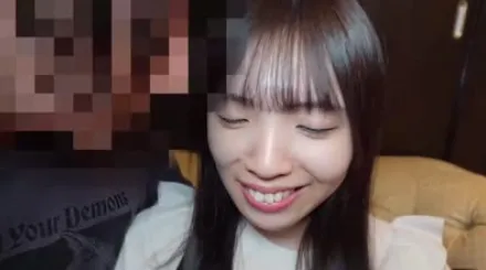 FC2-PPV-4813214 外表清纯却性欲旺盛的女孩