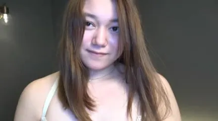 FC2-PPV-1621614 完全颠覆形象的超级性感女孩