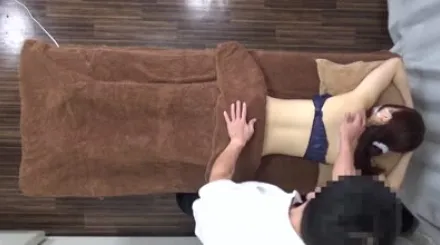 FC2-PPV-4814573 拥有美丽容貌和曼妙身材的迷人OL