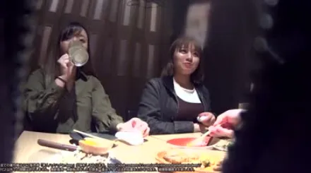 FC2-PPV-1585314 丰满巨乳姐姐4P群交