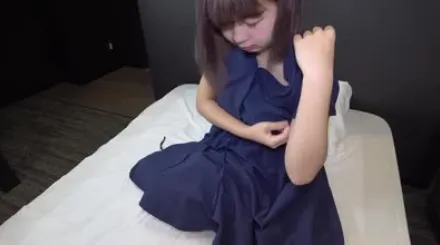 FC2-PPV-1586111 来自农村的20岁苦读女大学生