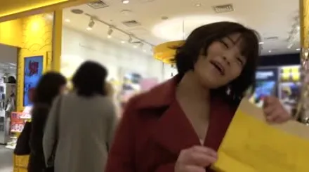 FC2-PPV-4568174 喷潮失禁阴部爱抚下像小狗般娇喘堕落快感