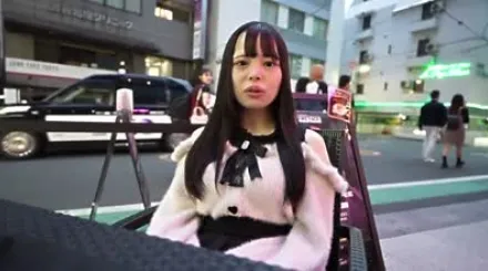 FC2-PPV-4570609 现在是大学二年级学生