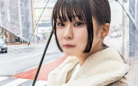 FC2-PPV-4665596 20岁清纯大胸