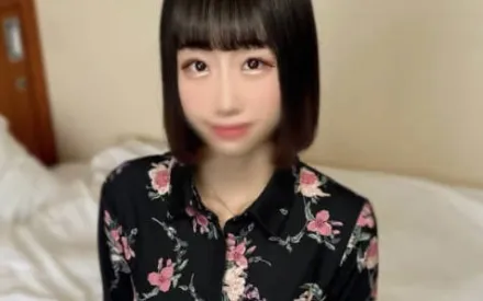 FC2-PPV-4605286 神圣的乳房