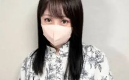 FC2-PPV-4598434 美丽的大眼睛女人